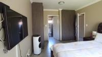 Main Bedroom - 17 square meters of property in Amberfield