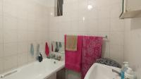 Bathroom 1 - 7 square meters of property in Wonderboom South