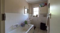 Bathroom 1 - 10 square meters of property in Tamara Park