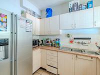 Kitchen - 8 square meters of property in Tamara Park