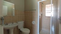 Main Bathroom - 14 square meters of property in Erand Gardens