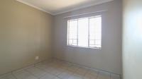 Bed Room 1 - 12 square meters of property in Erand Gardens