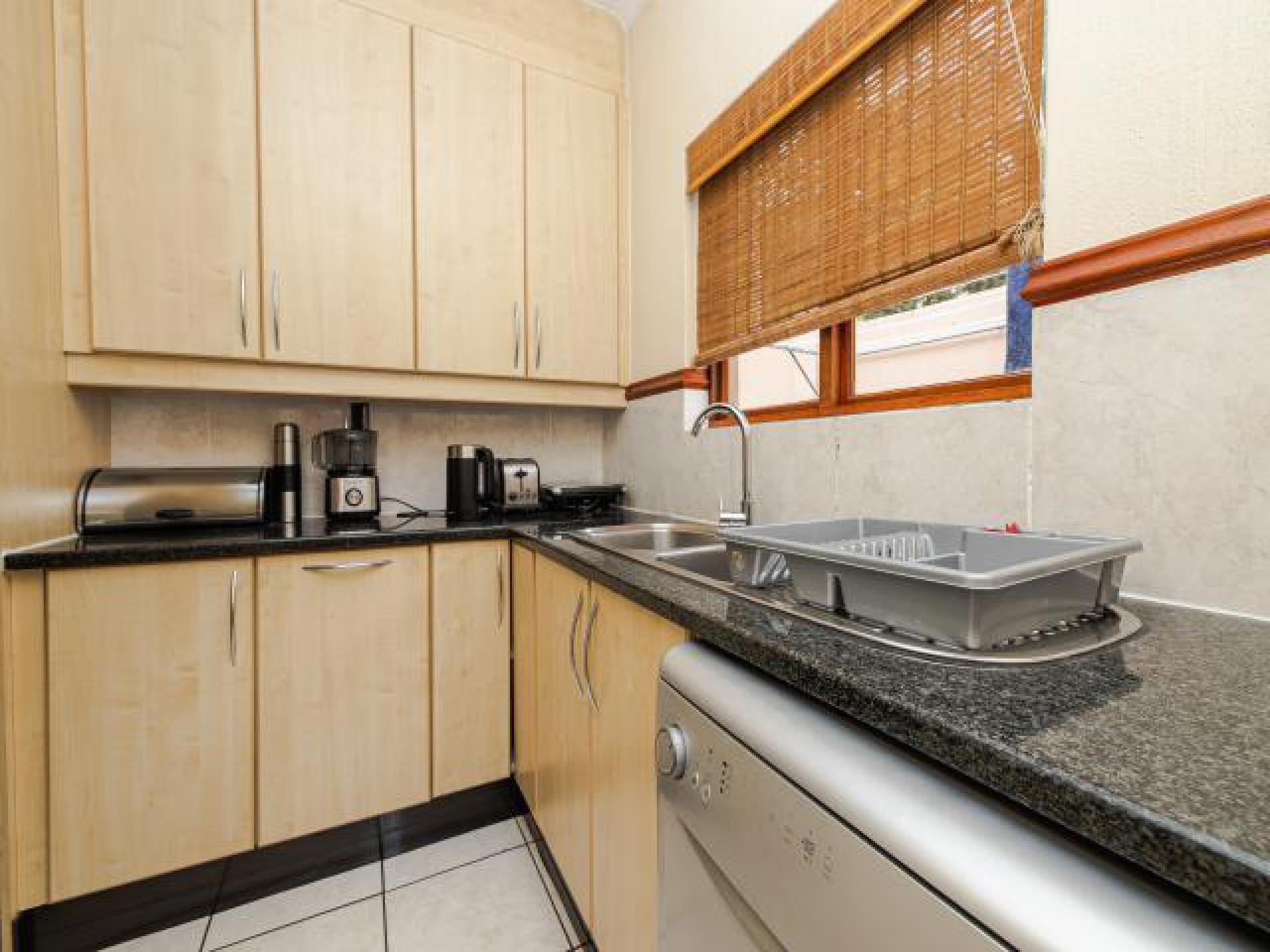 Kitchen of property in Halfway Gardens