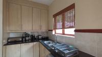 Kitchen - 15 square meters of property in Halfway Gardens