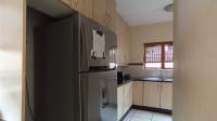 Kitchen - 15 square meters of property in Halfway Gardens