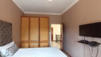 Bed Room 2 - 14 square meters of property in Halfway Gardens