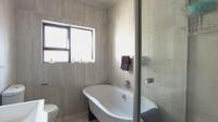 Bathroom 1 - 6 square meters of property in Noordwyk