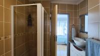 Main Bathroom - 6 square meters of property in Pomona