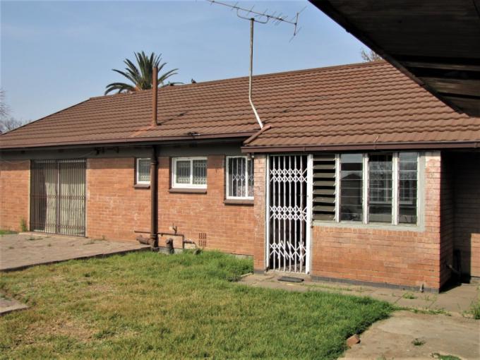 2 Bedroom House for Sale For Sale in Vanderbijlpark - MR585436