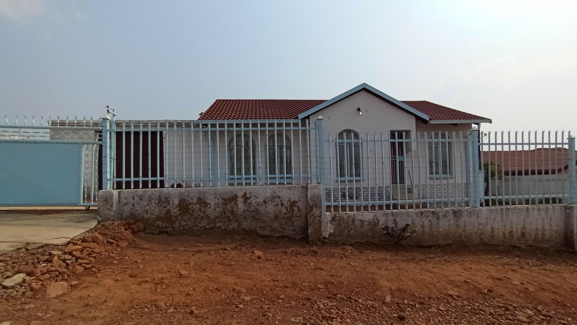 Front View of property in Mabopane