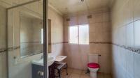 Main Bathroom - 8 square meters of property in Glenmarais (Glen Marais)