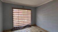 Bed Room 4 - 15 square meters of property in Glenmarais (Glen Marais)