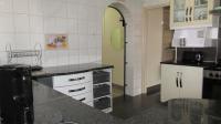 Kitchen - 20 square meters of property in Eldorado Park AH