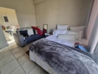 Main Bedroom of property in Waterval East