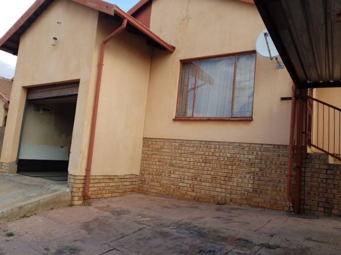 3 Bedroom House for Sale For Sale in Tlhabane West - MR587521