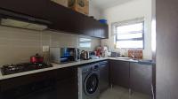 Kitchen - 9 square meters of property in Greenstone Hill