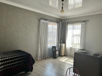 Main Bedroom of property in Bloemspruit