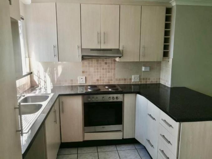 2 Bedroom Apartment to Rent in Hillcrest - KZN - Property to rent - MR588063