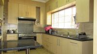 Kitchen - 11 square meters of property in Wentworth Park