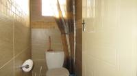 Bathroom 1 - 1 square meters of property in Wentworth Park