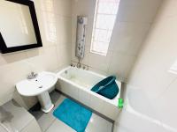 Bathroom 1 of property in Baysville