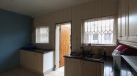 Kitchen - 15 square meters of property in Wychwood