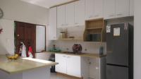 Kitchen - 14 square meters of property in Orange Grove