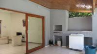 Patio - 28 square meters of property in Orange Grove