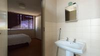 Main Bathroom - 5 square meters of property in Wonderboom South