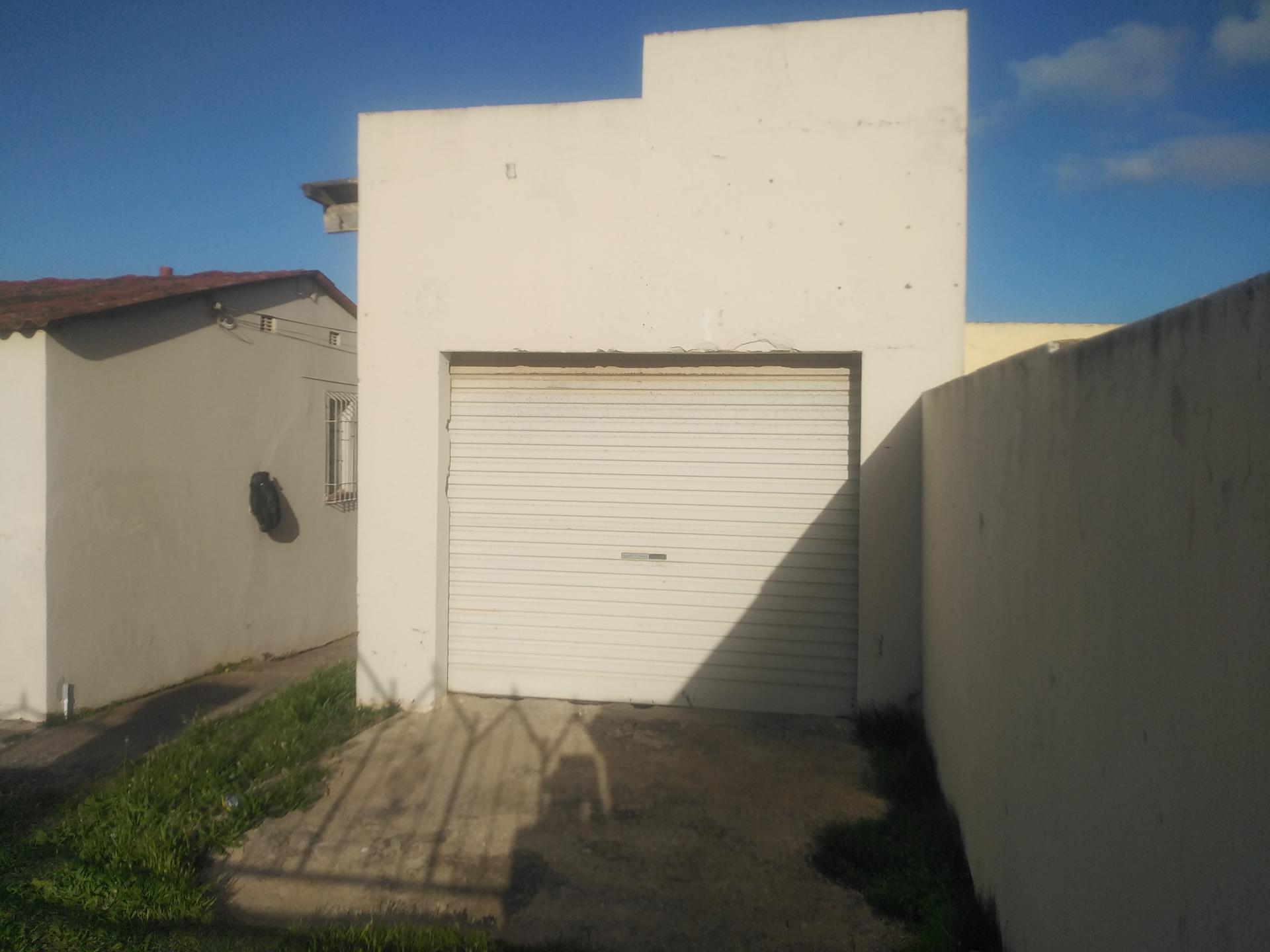 Front View of property in Ibhayi (Zwide)