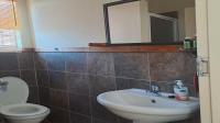 Bathroom 1 of property in Waterval East