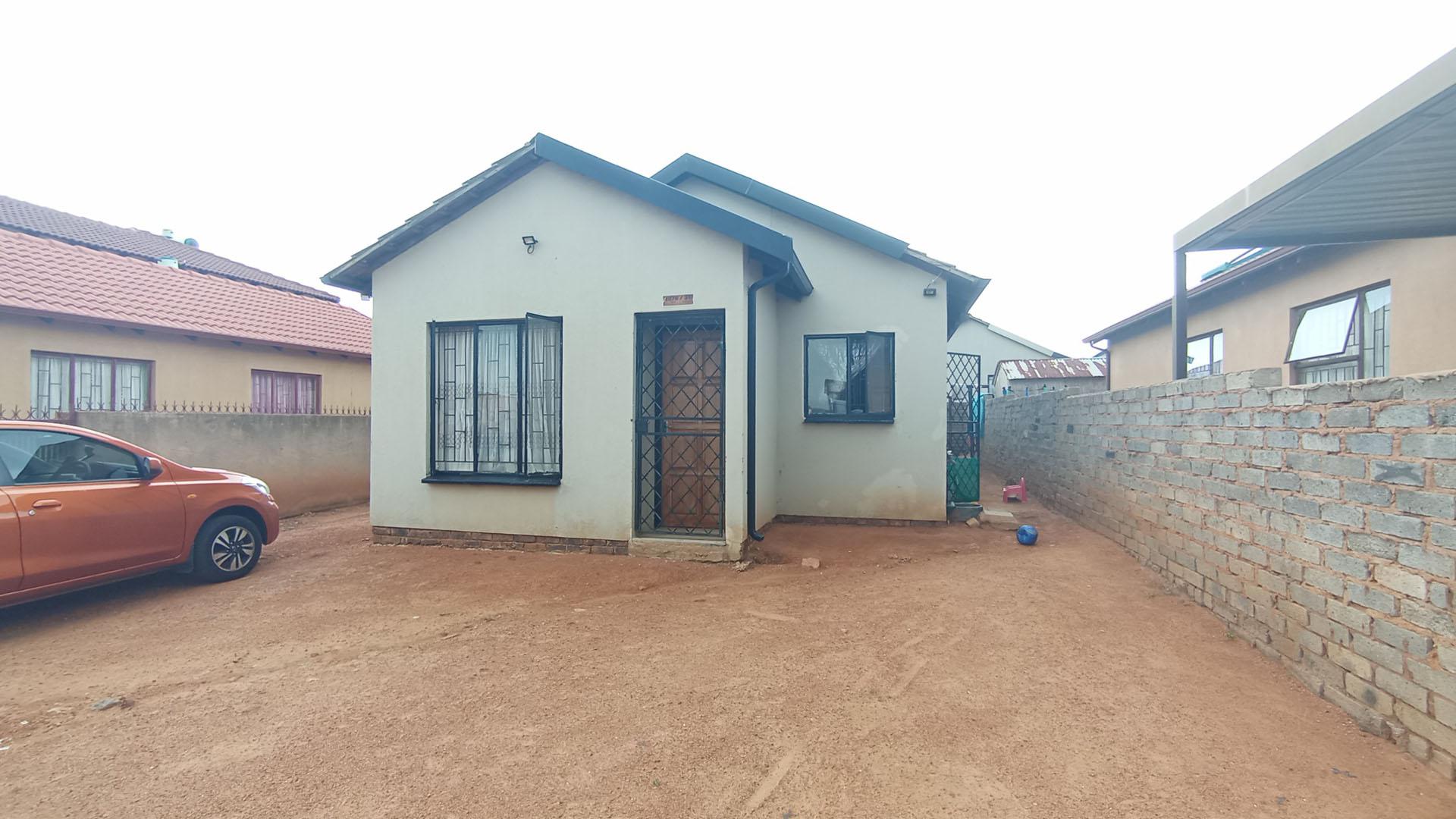 Front View of property in Soshanguve East