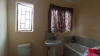 Bathroom 1 - 7 square meters of property in Soshanguve East