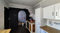 Kitchen - 12 square meters of property in Van Riebeeckpark