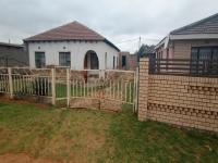 3 Bedroom 1 Bathroom House for Sale for sale in Madadeni