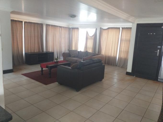 3 Bedroom Simplex to Rent in Kathu - Property to rent - MR589795