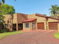 6 Bedroom 3 Bathroom House for Sale for sale in Eldoraigne