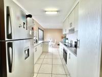 Kitchen - 14 square meters of property in Lincoln Meade