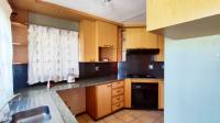 Kitchen - 11 square meters of property in Pollak Park