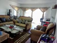 Lounges of property in Esikhawini