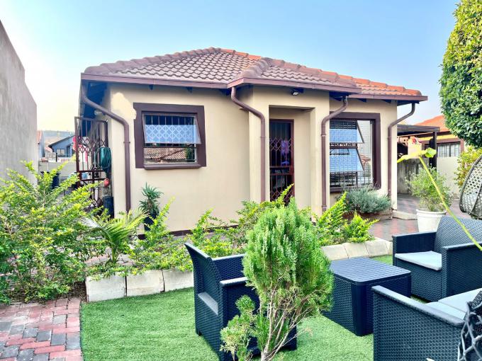 3 Bedroom House for Sale For Sale in Elandspoort - MR591121