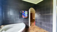 Bathroom 2 of property in Glen Donald A.H