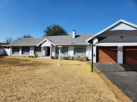 4 Bedroom 3 Bathroom House for Sale for sale in Brackenhurst