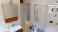 Bathroom 1 - 12 square meters of property in Glen Anil