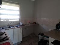 Kitchen - 9 square meters of property in Weltevreden Park