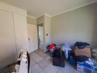 Bed Room 2 of property in Weltevreden Park