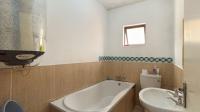 Bathroom 1 - 5 square meters of property in Montclair (Dbn)