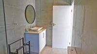 Bathroom 1 - 13 square meters of property in Ballitoville