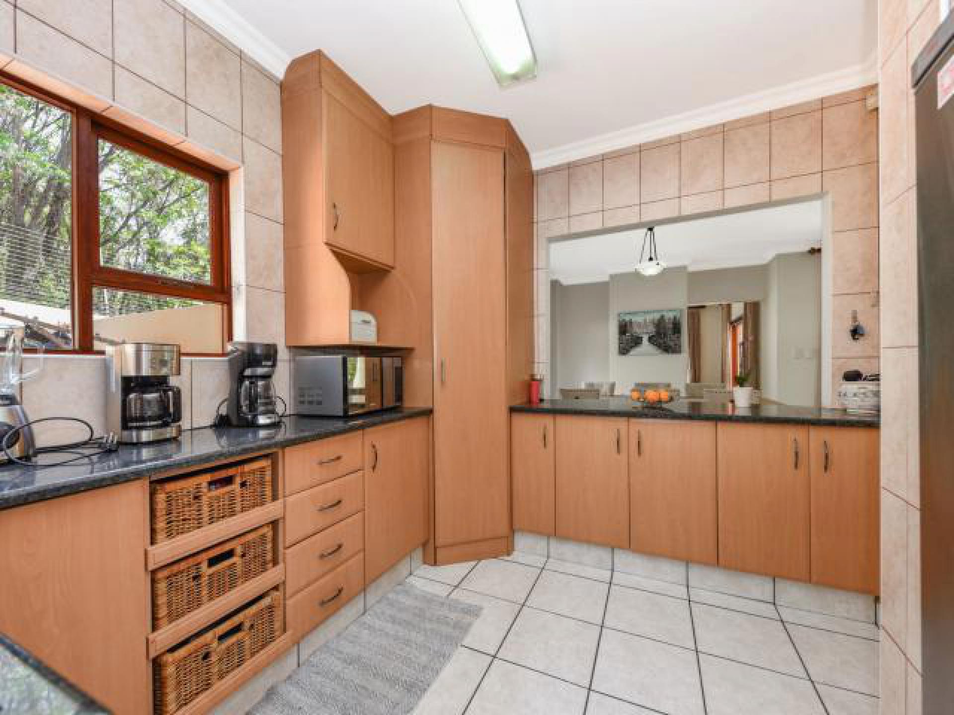 Kitchen of property in Fourways