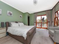 Main Bedroom of property in Fourways